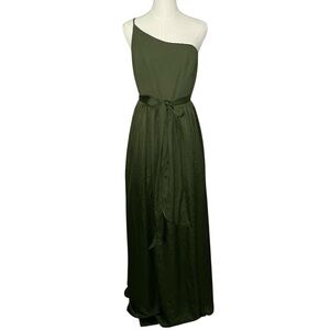 Green One-Shoulder gown